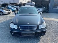 Gebraucht Mercedes C220 150 PS (110 kW) 2006 Obsidianschwarz  metalliclack Kombi