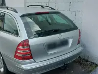 Gebraucht Mercedes 220 150 PS (110 kW) 2005 Silber Kombi