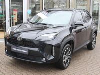 Neu Toyota Yaris Cross 131 PS (96 kW) 2025 Black mica / ink SUV