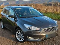 Gebraucht Ford Focus Titanium 125 PS (91 kW) 2015 Grau Kombi
