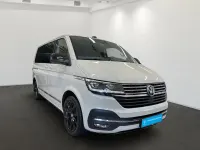 Gebraucht VW Multivan Generation Six 204 PS (150 kW) 2021 Grau Van / Kleinbus