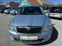 Gebraucht Skoda Octavia Ambiente 122 PS (89 kW) 2010 Blau Kombi