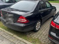 Gebraucht Mercedes C180 Elegance 143 PS (105 kW) 2005 Schwarz Limousine