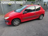 Używany Peugeot 206 78 KM (57 kW) 2004 Czerwony Hatchback