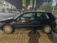 Gebraucht VW Golf IV 75 PS (55 kW) 2002 Schwarz Kleinwagen