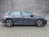Gebraucht VW Golf VIII R-line 131 PS (96 kW) 2024 Uranograu Limousine
