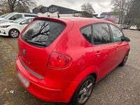 Gebraucht Seat Altea 102 PS (75 kW) 2005 Rot Van / Kleinbus