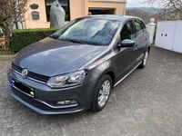 Gebraucht VW Polo LOUNGE 90 PS (66 kW) 2015 Grau Limousine