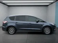 Używany Ford S-MAX S 190 KM (139 kW) 2023 Niebieski Minivan