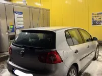 Brugt VW Golf V 75 HK (55 kW) 2004 Grå Hatchback