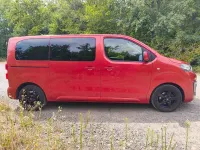 Gebraucht Peugeot Traveller Active 150 PS (110 kW) 2019 Rot Van / Kleinbus
