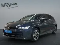 Gebraucht VW Golf VIII 116 PS (85 kW) 2026 Grau Limousine