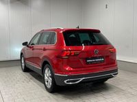 Gebraucht VW Tiguan Elegance 150 PS (110 kW) 2023 Rot SUV