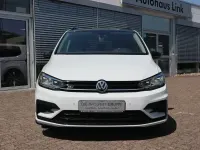 Gebraucht VW Touran Highline 150 PS (110 kW) 2019 Pure white Van / Kleinbus