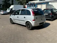 Gebraucht Opel Meriva 101 PS (74 kW) 2003 Silber Van / Kleinbus