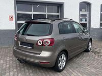 Gebraucht VW Golf Plus Cross Comfortline 160 PS (117 kW) 2011 Braun Van / Kleinbus