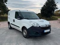 Gebraucht Opel Combo 95 PS (69 kW) 2017 Weiß Van / Kleinbus