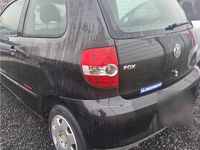 Gebraucht VW Fox 60 PS (44 kW) 2007 Schwarz Kleinwagen