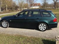 Gebraucht BMW 320 177 PS (130 kW) 2008 Grün Kombi