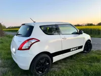 Gebraucht Suzuki Swift 94 PS (69 kW) 2011 Weiß Kleinwagen