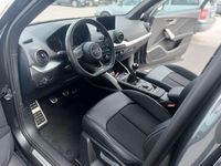 Gebraucht Audi Q2 S-Line 150 PS (110 kW) 2019 Daytonagrau SUV