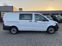Gebraucht Mercedes Vito 163 PS (119 kW) 2023 Arktikweiß Van