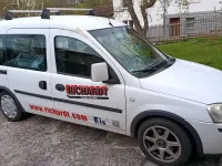 Używany Opel Combo 75 KM (55 kW) 2009 Biały Minivan