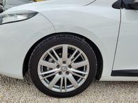 Gebraucht Renault Mégane GrandTour Dynamique 131 PS (96 kW) 2011 Weiß Kombi