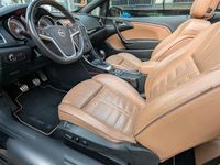 Second-hand Opel Cascada 165 CP (121 kW) 2013 Negru Cabrio