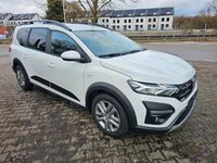 Gebraucht Dacia Jogger 110 PS (80 kW) 2022 Weiß Van / Kleinbus