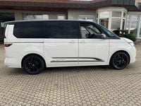 Neu VW T7 Edition 150 PS (110 kW) 2025 Weiß (candy weiss) Van