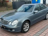 Gebraucht Mercedes E240 2004 Grau Limousine