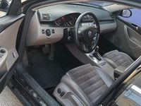 Gebraucht VW Passat 140 PS (102 kW) 2009 Schwarz Kombi