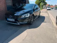 Używany Volvo V60 215 KM (158 kW) 2014 Czarny Kombi
