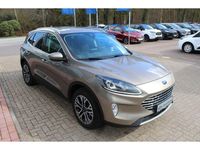 Gebraucht Ford Kuga Titanium 150 PS (110 kW) 2020 Pyritsilber metallic SUV