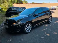 Gebraucht VW Golf VII Highline 150 PS (110 kW) 2016 Schwarz Limousine