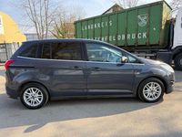 Gebraucht Ford Grand C-Max Titanium 163 PS (119 kW) 2014 Grau Van / Kleinbus