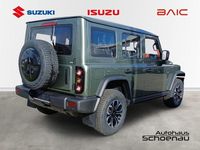 Neu BAW 212 166 PS (122 kW) 2026 Grün SUV