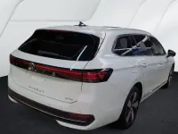 Gebraucht VW Passat Business 150 PS (110 kW) 2025 Weiß Kombi