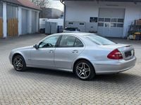Gebraucht Mercedes E200 163 PS (119 kW) 2004 Silber Limousine