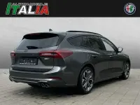 Używany Ford Focus ST-Line 125 KM (91 kW) 2022 Szary Sedan/Limuzyna