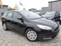 Gebraucht Ford Focus Ambiente 101 PS (74 kW) 2016 Schwarz Kombi