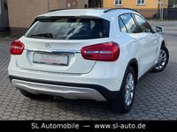 Gebraucht Mercedes GLA200 Style 156 PS (114 kW) 2015 Weiß SUV