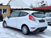 Gebraucht Ford Fiesta 60 PS (44 kW) 2017 Weiß Kleinwagen