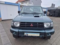 Gebraucht Mitsubishi Pajero 116 PS (85 kW) 2003 Patina grnn SUV