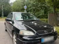 Gebraucht Opel Astra 105 PS (77 kW) 2004 Schwarz Limousine