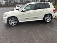 Gebraucht Mercedes GLK320 224 PS (164 kW) 2009 Weiß SUV