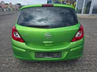 Gebraucht Opel Corsa Active 87 PS (63 kW) 2013 Apfelgruen p2 Kleinwagen