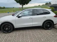 Gebraucht Porsche Cayenne 245 PS (180 kW) 2012 Grau SUV
