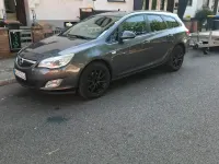 Gebraucht Opel Astra 165 PS (121 kW) 2012 Grau Kombi